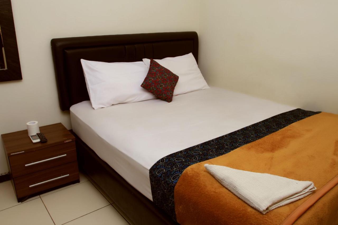 Bantal Guling Trans Hotel Bandung Luaran gambar